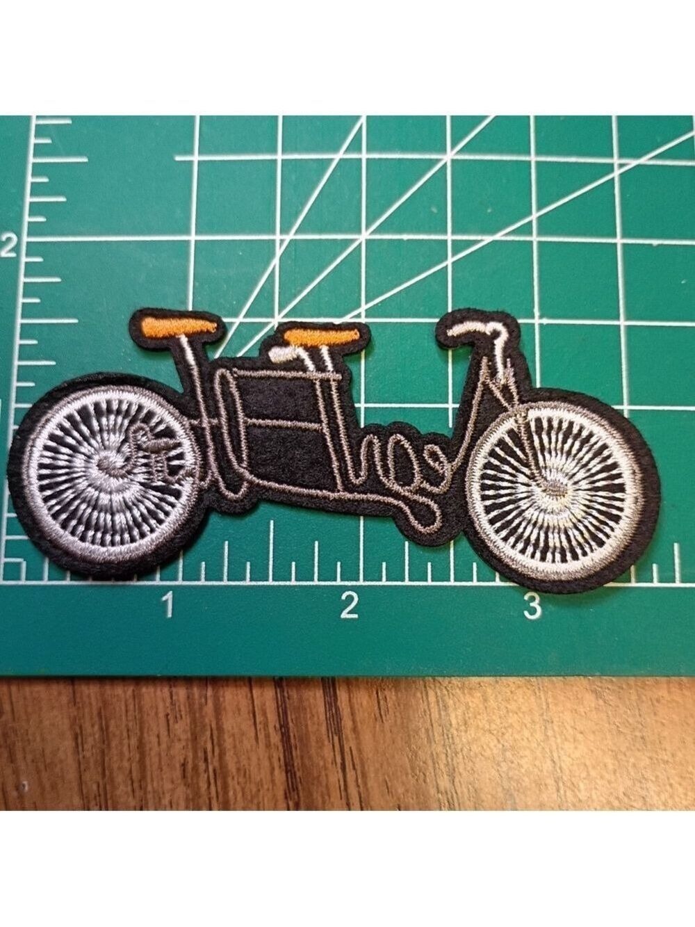 2/$10 Bicycle Embroidered Patch - Picture 1 of 3